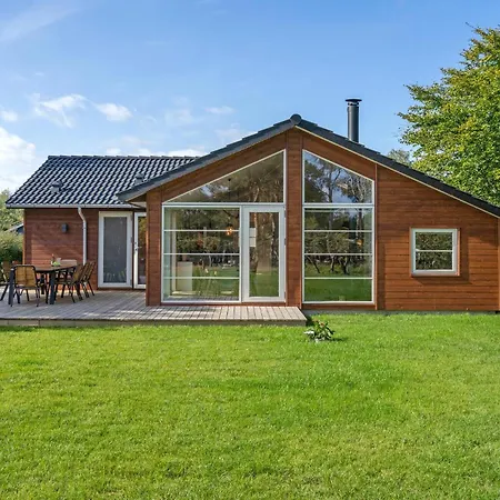 בית נופש Lovely In With Kitchen *