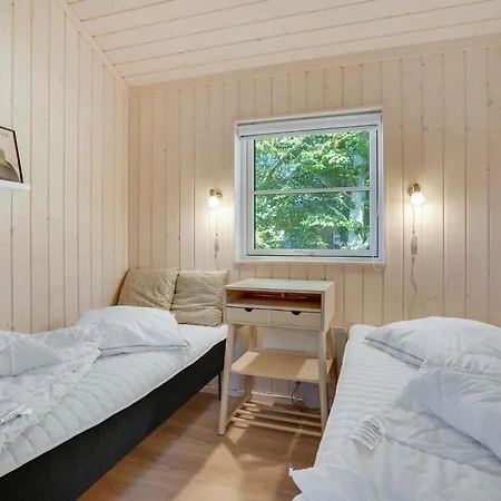 Feriehus Lovely In With Kitchen *